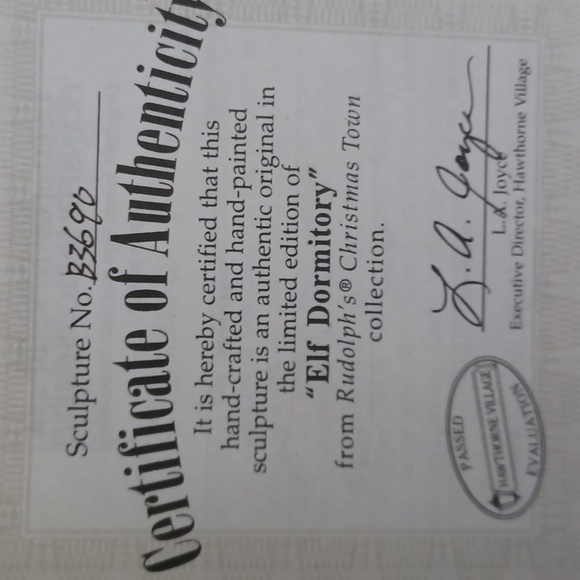 Hawthorne Village Elf Dormitory Rudolph Christmas Town Collection Building House - Picture 14 of 15